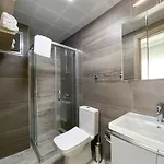 Eyluel 16 Bed and Breakfast *