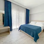 B&B Eyluel 16 *