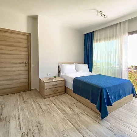 Eyluel 16 לינה וארוחת בוקר Çeşme
