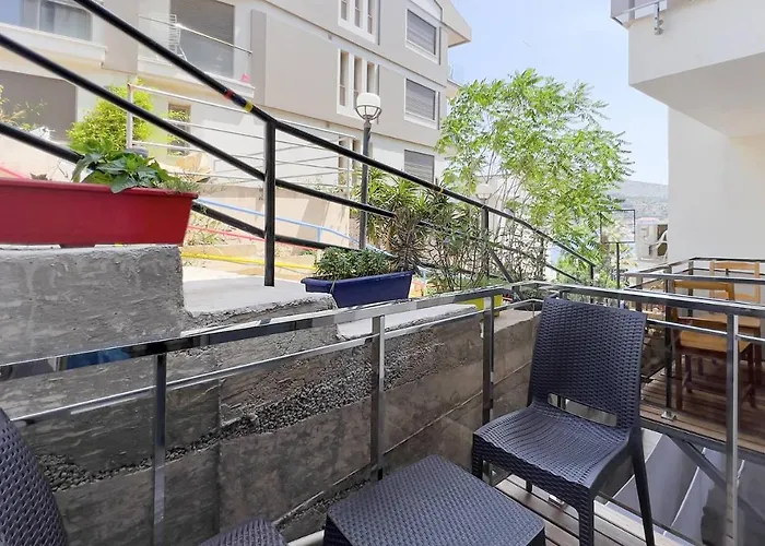 Eyluel 16 住宿加早餐酒店 Çeşme