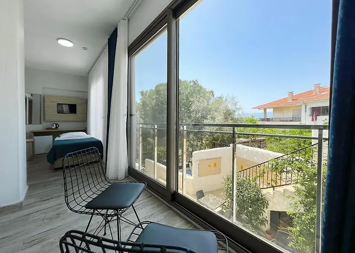 住宿加早餐酒店 Eyluel 16 *